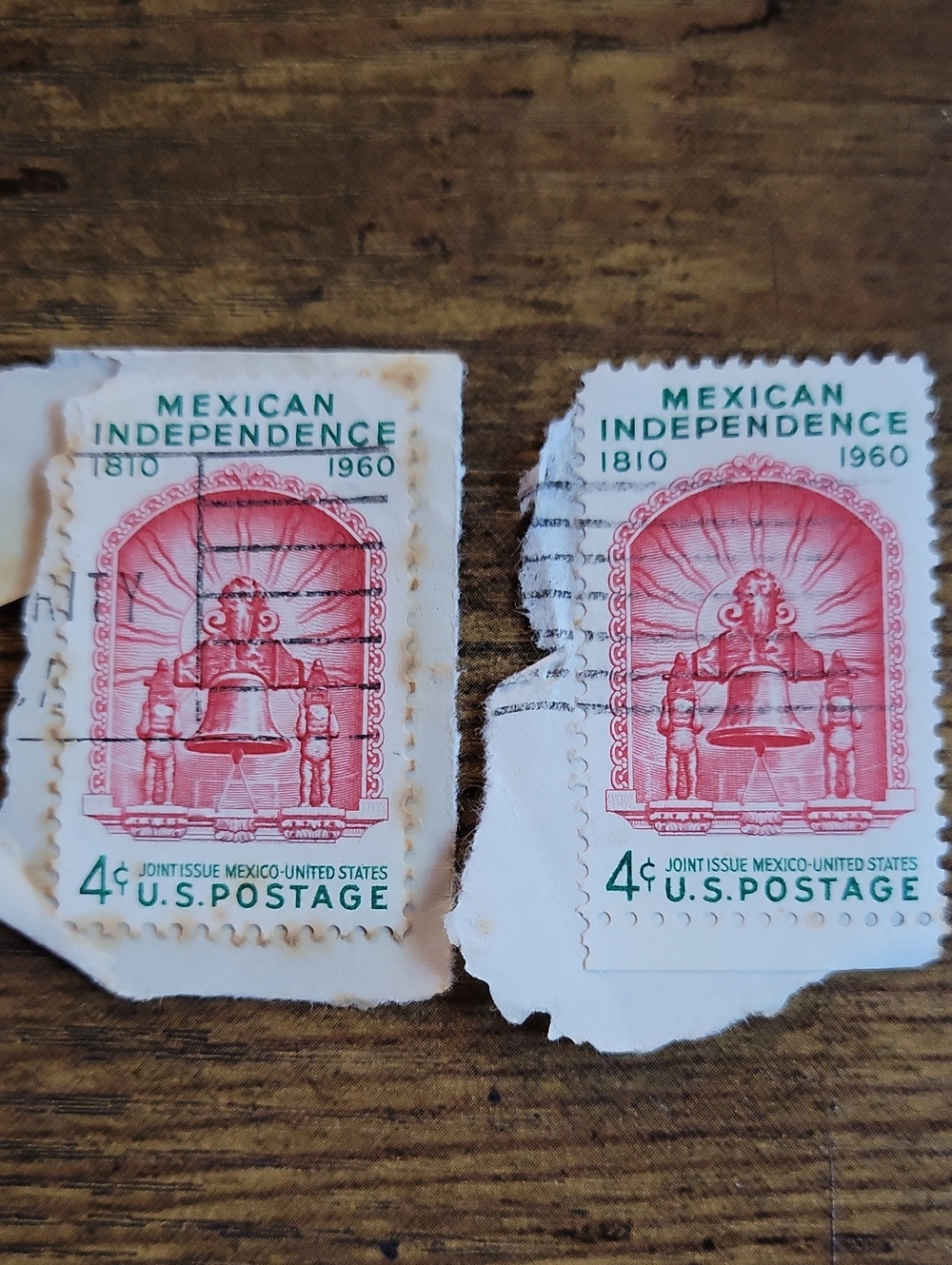 Vintage Mexican Independence 4¢ U.S. Postage Stamp - Red